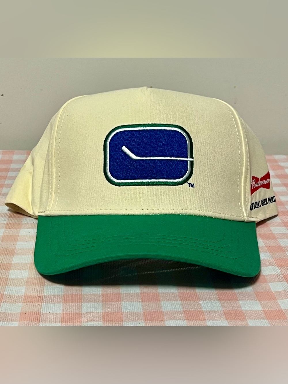 Budweiser NHL Vancouver Canucks Snapback Hat